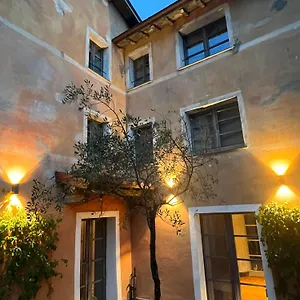  Couette-café Dimora Carducci